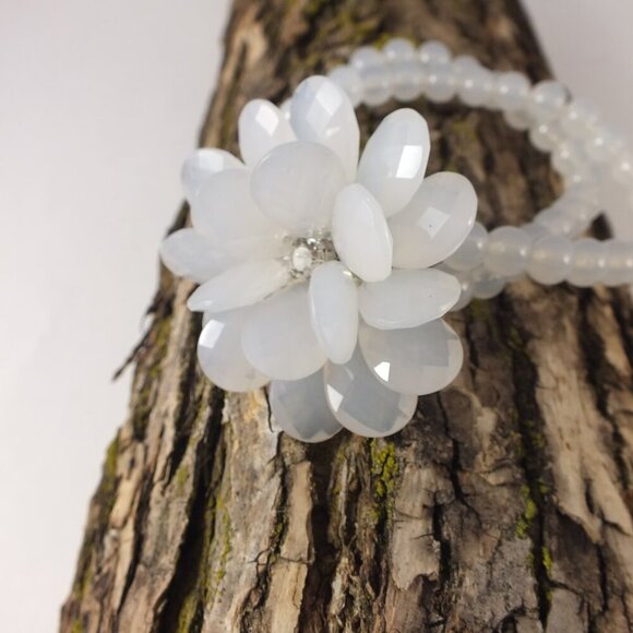 Fashion White Jade Stretch Bead Bracelet - Picture 13 of 15
